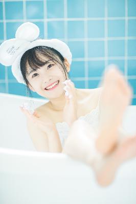 女人荫蒂被添全过程视频
